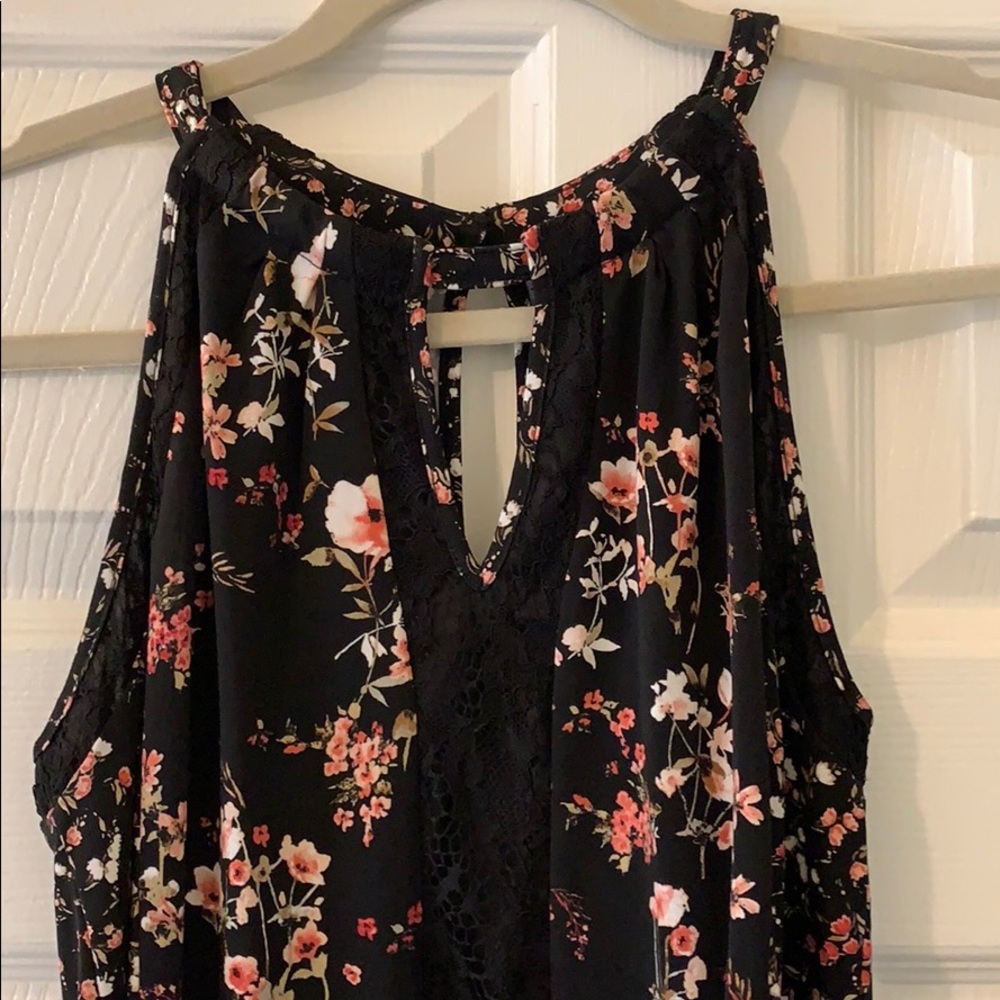 White House Black Market Top